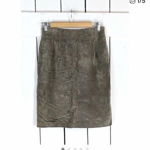 Chic Tan Suede Pencil Skirt